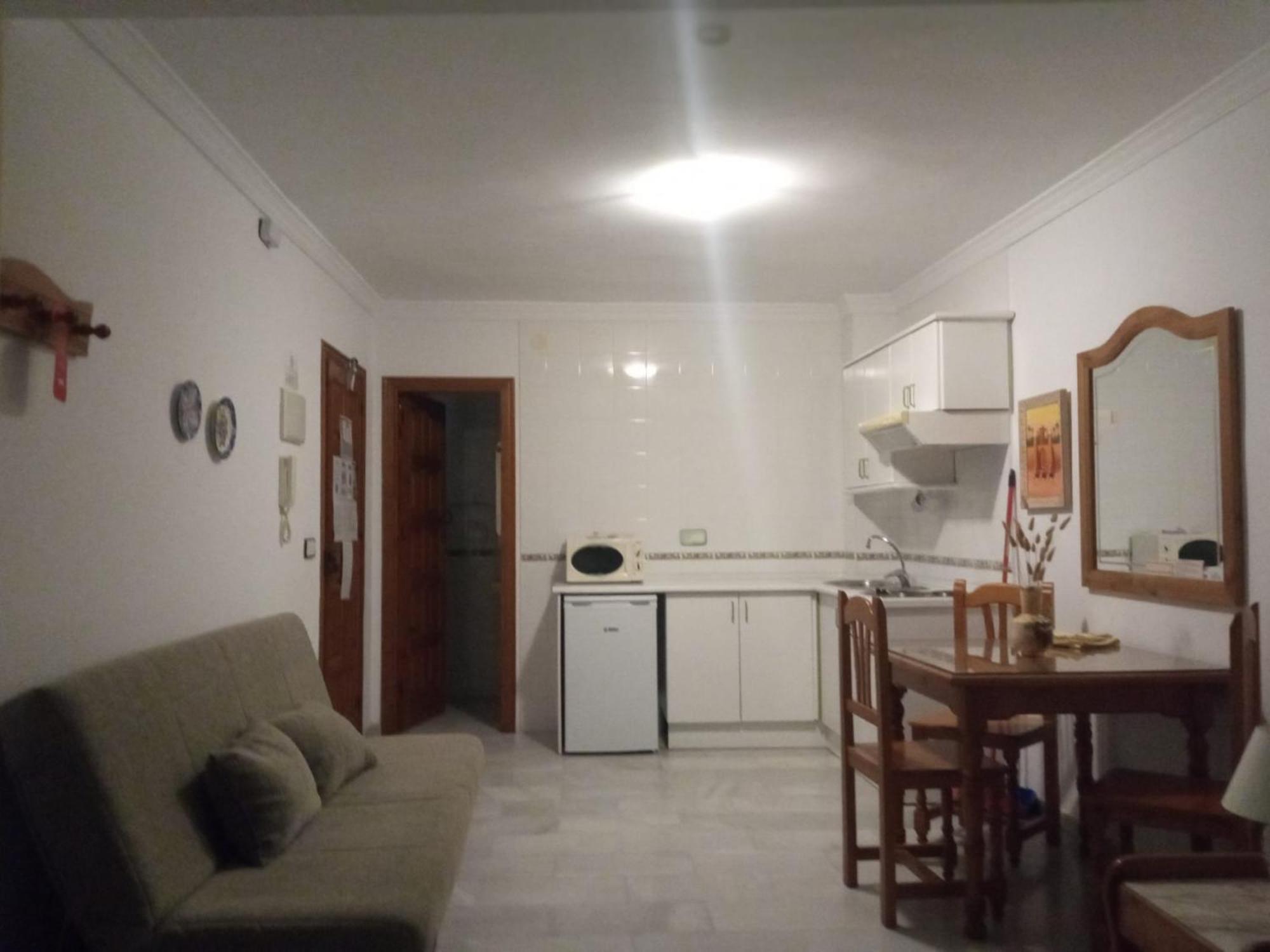 Pepe Mesa Appartement Nerja